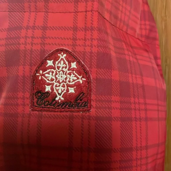 Women’s Columbia Winter Jacket - Picture 7 of 8